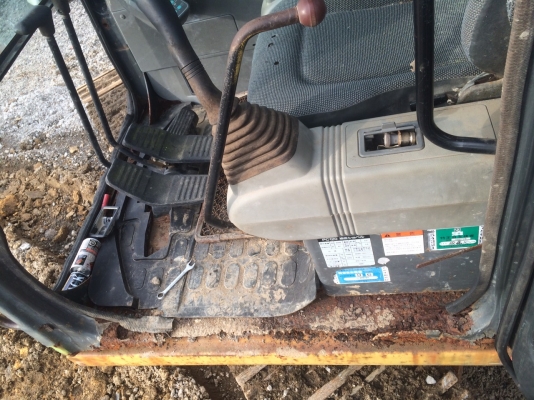 รถแบคโฮ KOMATSU PC120-6E