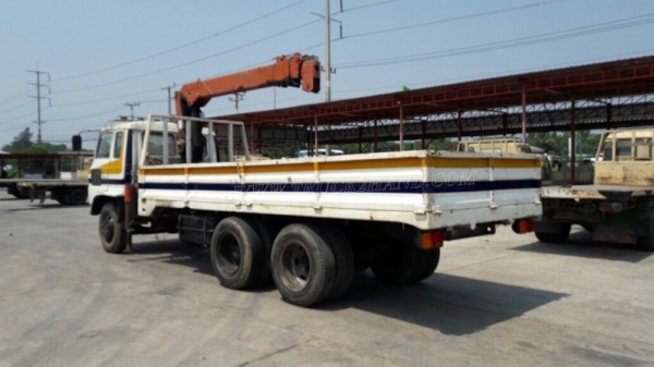 10 ล้อ HINO FD   เครน 4.5 ตัน เครื่อง HO6C เทอร์โบ 220 แรงม้า