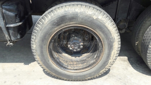 10 ล้อ HINO FD   เครน 4.5 ตัน เครื่อง HO6C เทอร์โบ 220 แรงม้า