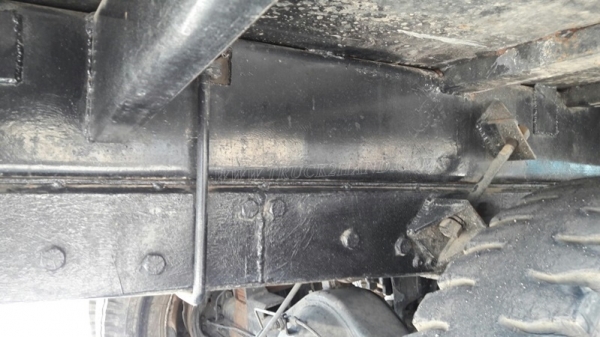 10 ล้อ HINO FD   เครน 4.5 ตัน เครื่อง HO6C เทอร์โบ 220 แรงม้า