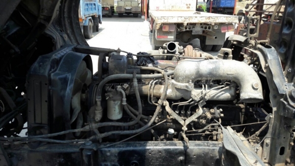 10 ล้อ HINO FD   เครน 4.5 ตัน เครื่อง HO6C เทอร์โบ 220 แรงม้า