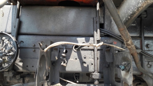 10 ล้อ HINO FD   เครน 4.5 ตัน เครื่อง HO6C เทอร์โบ 220 แรงม้า