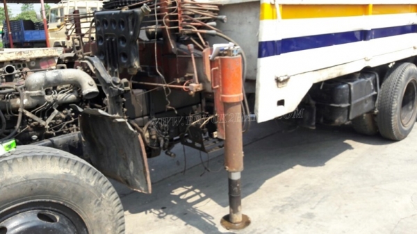 10 ล้อ HINO FD   เครน 4.5 ตัน เครื่อง HO6C เทอร์โบ 220 แรงม้า