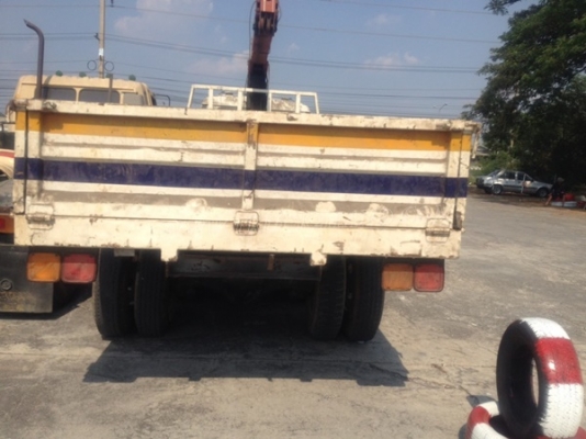 10 ล้อ HINO FD   เครน 4.5 ตัน เครื่อง HO6C เทอร์โบ 220 แรงม้า