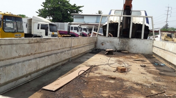 10 ล้อ HINO FD   เครน 4.5 ตัน เครื่อง HO6C เทอร์โบ 220 แรงม้า