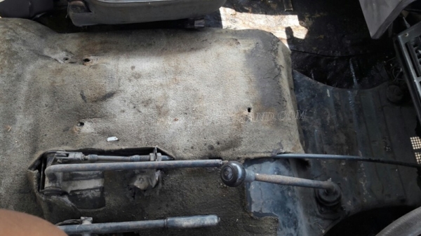 10 ล้อ HINO FD   เครน 4.5 ตัน เครื่อง HO6C เทอร์โบ 220 แรงม้า