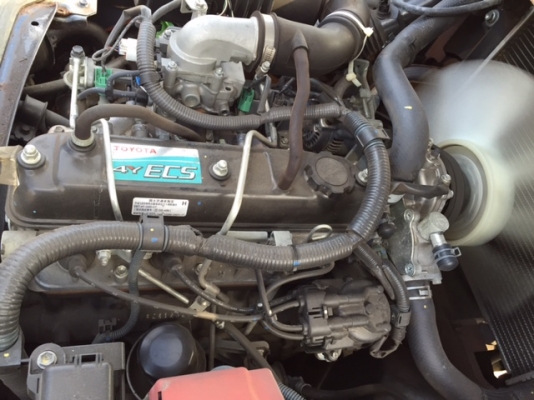 ขายรถโฟลคลิฟท์ ( รุ่นใหม่ล่าสุด ) 835 ชั่วโมง TOYOTA 8FG25 ,เครื่องยนต์เบนซิน หัวฉีด ประหยัดน้ำมันสุดๆๆ เสายกสูง 3 เมตร ,ใช้งานมาน้อยมาก, รถนำเข้าจากญี่ปุ่น 100\% ขายรถโฟลคลิฟท์ ( รุ่นใหม่ล่าสุด ) 835 ชั่วโมง TOYOTA 8FG25 ,เครื่องยนต์เบนซิน หัวฉีด ประหยัดน้ำมันสุดๆๆ เสายกสูง 3 เมตร ,ใช้งานมาน้อยมาก, รถนำเข้าจากญี่ปุ่น 100\%