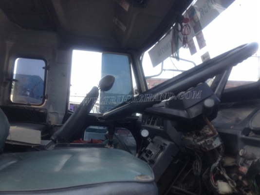 10ล้อ หัวลาก NISSAN UD 300 แรงม้า จดทะเบียนเมื่อปี 2544