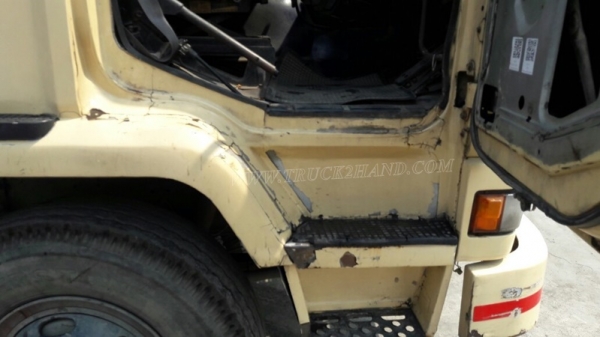 10ล้อ หัวลาก NISSAN UD 300 แรงม้า จดทะเบียนเมื่อปี 2544