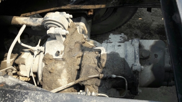 10ล้อ หัวลาก NISSAN UD 300 แรงม้า จดทะเบียนเมื่อปี 2544