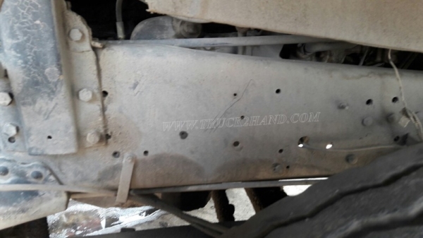 10ล้อ หัวลาก NISSAN UD 300 แรงม้า จดทะเบียนเมื่อปี 2544