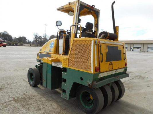 2003 Dynapac CP132 Pneumatic Tired Roller