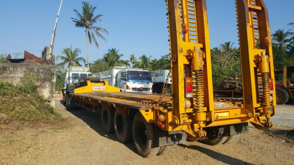 ขายหางโลเบต 3 เพลาปี 2557 ทะเบียนพร้อม มีสะพานไฮดรอลิค ราคา 650000