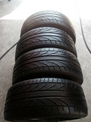 215/45R17 DUNLOP DIREZZA DZ-101 ชุด 4 เส้น tel.081-427-3941 ไอดีไลน์ 0814273941