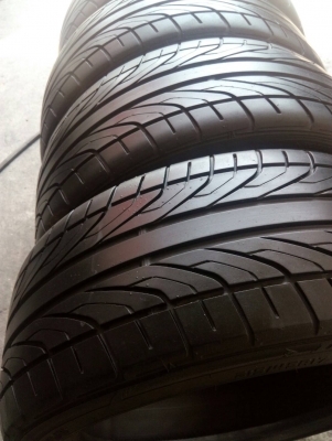 215/45R17 DUNLOP DIREZZA DZ-101 ชุด 4 เส้น tel.081-427-3941 ไอดีไลน์ 0814273941