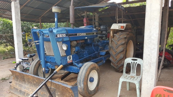 ขายรถไถford 6600เสื้อลาย ผาน7 เอกสารใบอินวอยซ์ สภาพสวยพร้อมใช้งานเครื่องดี