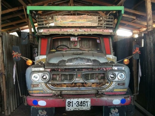 EH 700  เพลาเดียว สโลกลาง  พวงมาลัยธรรมดา ราคา 270,000  บาท