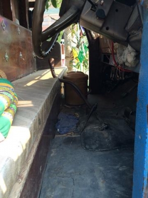 EH 700  เพลาเดียว สโลกลาง  พวงมาลัยธรรมดา ราคา 270,000  บาท