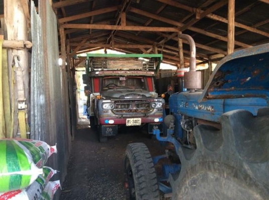 EH 700  เพลาเดียว สโลกลาง  พวงมาลัยธรรมดา ราคา 270,000  บาท