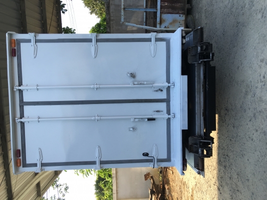 รับติดตั้งลิฟท์ท้าย