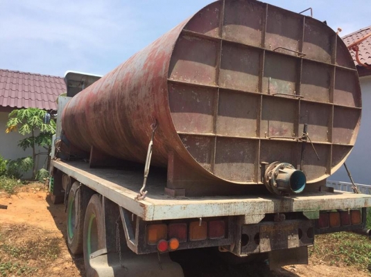 ขายดาวน์ 10 ล้อพื้นเรียบ บรรทุกน้ำ 195 แรง FVM32M รถห้างแท้ หรือขายตัดสด