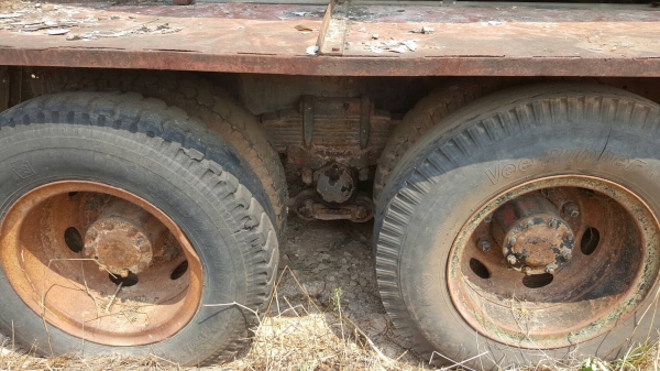 ขาย รถโม่ปูน 5 คิว HINO ZM ไม่มีทะเบียน หัวเก๋ง UD ช่วงล่างเบรคแห้ง เครื่อง EK100 260 แรงม้า(ไม่มีปั้มดีเซล) คัสซีสวยตลอดเส้น ราคาต่อรองได้ครับ