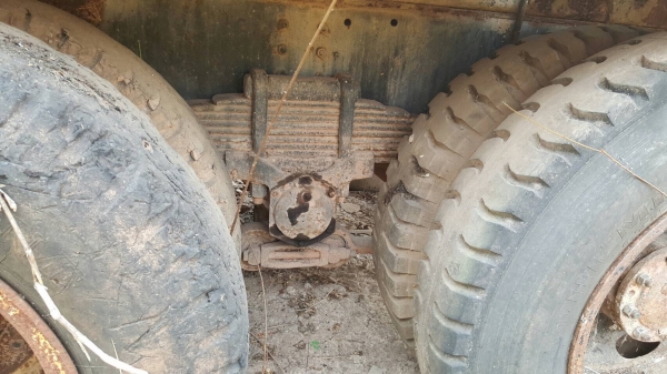 ขาย รถโม่ปูน 5 คิว HINO ZM ไม่มีทะเบียน หัวเก๋ง UD ช่วงล่างเบรคแห้ง เครื่อง EK100 260 แรงม้า(ไม่มีปั้มดีเซล) คัสซีสวยตลอดเส้น ราคาต่อรองได้ครับ