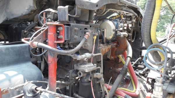 HINO  PROFIA หัวลาก ขนาด 330 แรงม้า จดทะเบียนปี 2538