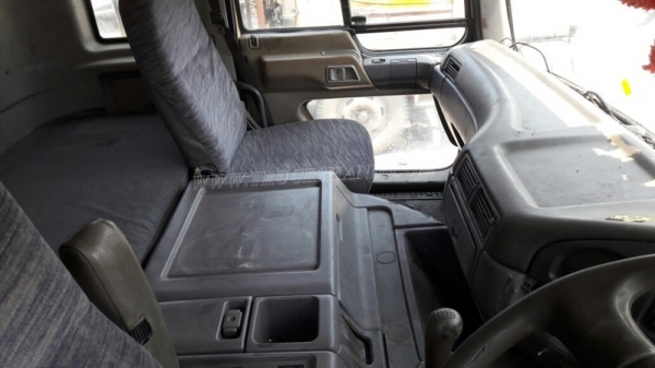 HINO  PROFIA หัวลาก ขนาด 330 แรงม้า จดทะเบียนปี 2538