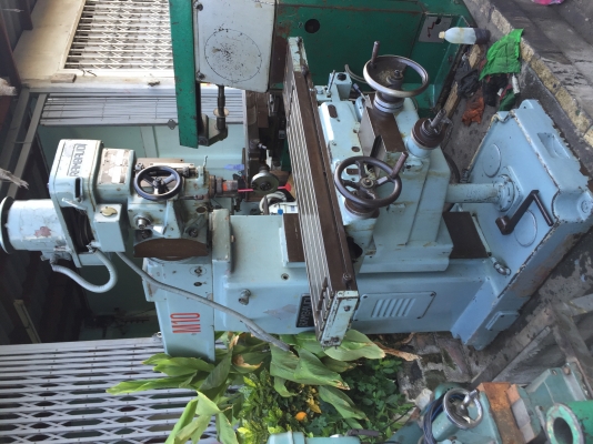 ขายมิลลิ่งเอ็ม4ของอิตาลีมีฟีดซ้ายขวาคว้านออโต้ได้หน้าโต๊ะกว้าง300xยาว1.65เมตรพรัอมใช้