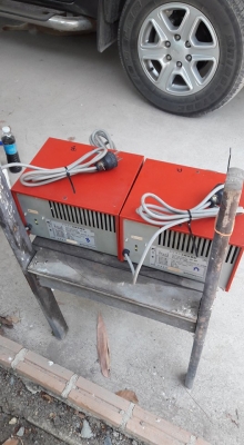 ตู้ชาร์จแบตเตอรี่12V ตู้ชาร์จแบตเตอรี่12V