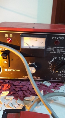 ตู้ชาร์จแบตเตอรี่12V