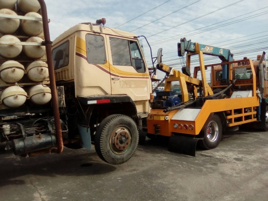 หัวลาก MITSUBISHI FN527 จดทะเบียนปี 2545