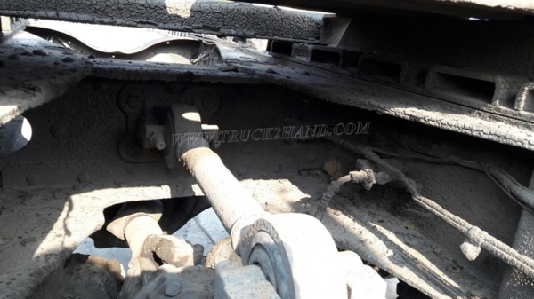 รถหัวลากฮีโน่ FM3MKKA ขนาด 240 แรงม้า ขับเคลื่อน 2 เพลา