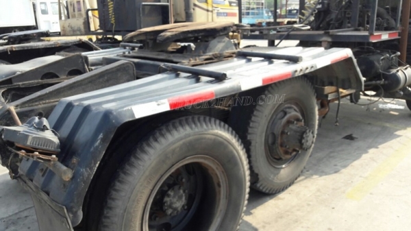 รถหัวลากฮีโน่ FM3MKKA ขนาด 240 แรงม้า ขับเคลื่อน 2 เพลา