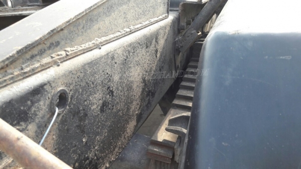 รถหัวลากฮีโน่ FM3MKKA ขนาด 240 แรงม้า ขับเคลื่อน 2 เพลา