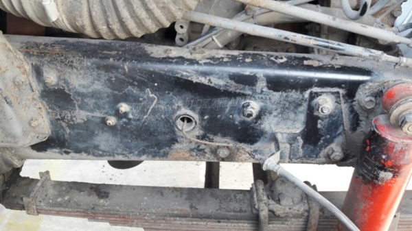 รถหัวลากฮีโน่ FM3MKKA ขนาด 240 แรงม้า ขับเคลื่อน 2 เพลา