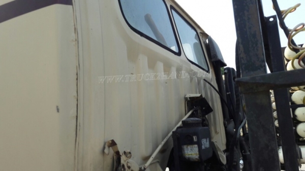 รถหัวลากฮีโน่ FM3MKKA ขนาด 240 แรงม้า ขับเคลื่อน 2 เพลา