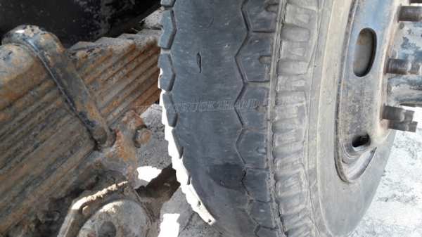 รถหัวลากฮีโน่ FM3MKLA ขนาด 240 แรงม้า ขับเคลื่อน 2 เพลา