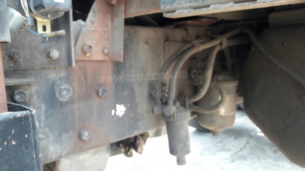 รถหัวลากฮีโน่ FM3MKLA ขนาด 240 แรงม้า ขับเคลื่อน 2 เพลา