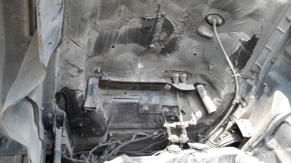 รถหัวลากฮีโน่ FM3MKLA ขนาด 240 แรงม้า ขับเคลื่อน 2 เพลา