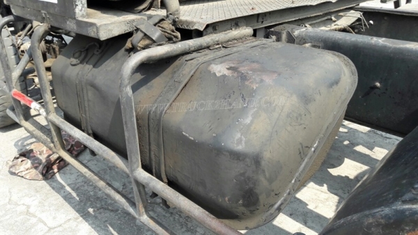 รถหัวลากฮีโน่ FM3MKLA ขนาด 240 แรงม้า ขับเคลื่อน 2 เพลา