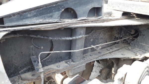 รถหัวลากฮีโน่ FM3MKLA ขนาด 240 แรงม้า ขับเคลื่อน 2 เพลา