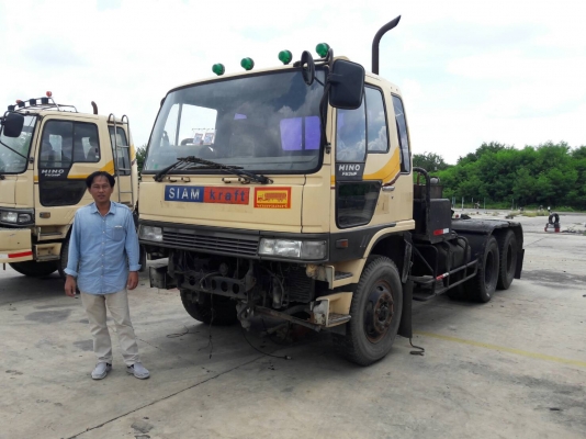 รถหัวลากฮีโน่ FM3MKLA ขนาด 240 แรงม้า ขับเคลื่อน 2 เพลา