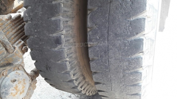 รถหัวลากฮีโน่ FM3MKLA ขนาด 240 แรงม้า ขับเคลื่อน 2 เพลา