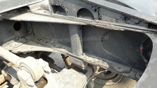 รถหัวลากฮีโน่ FM3MKLA ขนาด 240 แรงม้า ขับเคลื่อน 2 เพลา