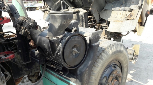 รถหัวลากฮีโน่ FM3MKLA ขนาด 240 แรงม้า ขับเคลื่อน 2 เพลา