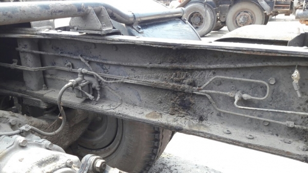 รถหัวลากฮีโน่ FM3MKLA ขนาด 240 แรงม้า ขับเคลื่อน 2 เพลา