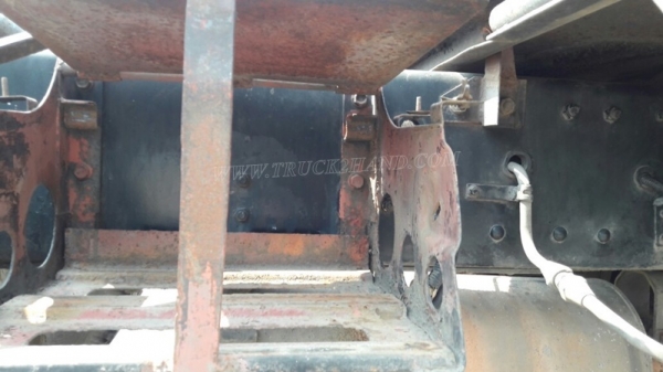 รถหัวลากฮีโน่ FM3MKLA ขนาด 240 แรงม้า ขับเคลื่อน 2 เพลา