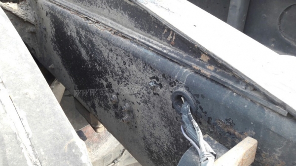 รถหัวลากฮีโน่ FM3MKLA ขนาด 240 แรงม้า ขับเคลื่อน 2 เพลา